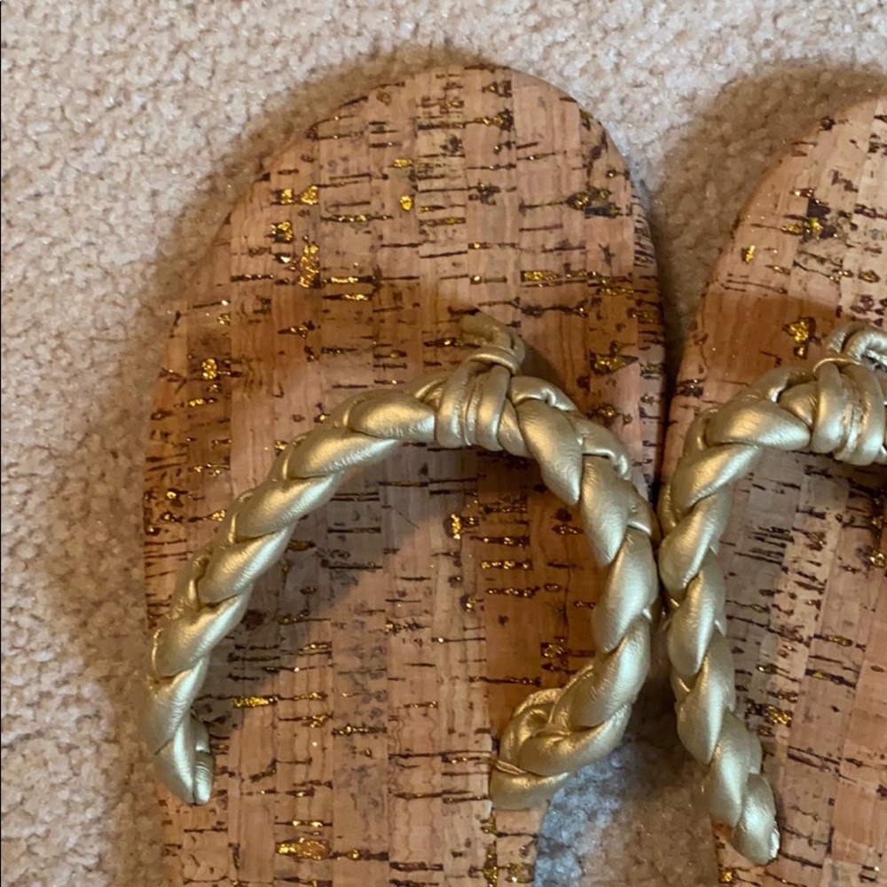 Candie’s Gold Cork Flip Flops - Picture 2 of 4